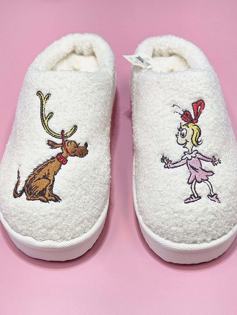 Aerie Slippers 8 Grinch Natural White Sherpa Scuff Christmas Max Cindy Louhoo